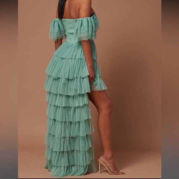 Dresses & Skirts - Ruffled Tiered Sage Dress